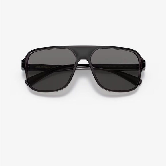 NWOT✨DOLCE&GABBANA✨ Black square polarized sunglasses w/dark grey lenses DG6134 - Picture 5 of 6